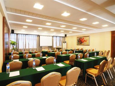 фото отеля Shuai Fu Che You Hotel Wuhan