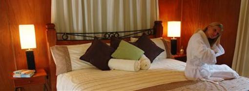 фото отеля Whispering Valley Cottage Retreat