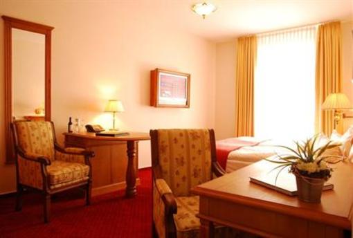 фото отеля Munsterlander Hof Hotel Cloppenburg