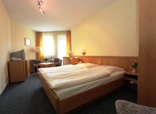 фото отеля Hotel Romerstadt
