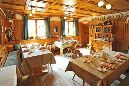 фото отеля Zur Krone Grossheubach