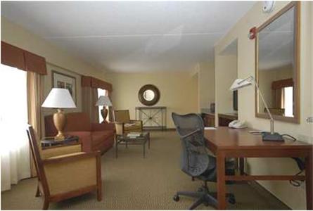 фото отеля Hilton Garden Inn Terre Haute