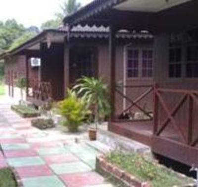 фото отеля Purnama Beach Resort