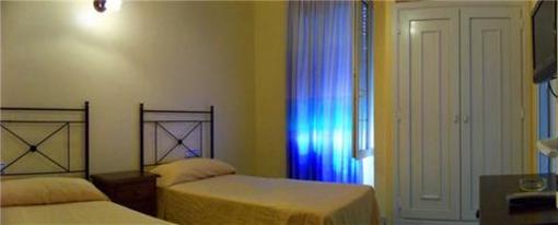 фото отеля Hostal La Nina