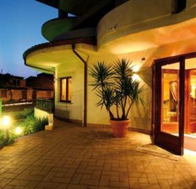 фото отеля Hotel Villa Anna Mileto