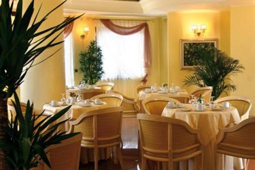 фото отеля Hotel Villa Anna Mileto