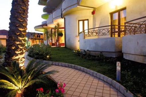 фото отеля Hotel Villa Anna Mileto