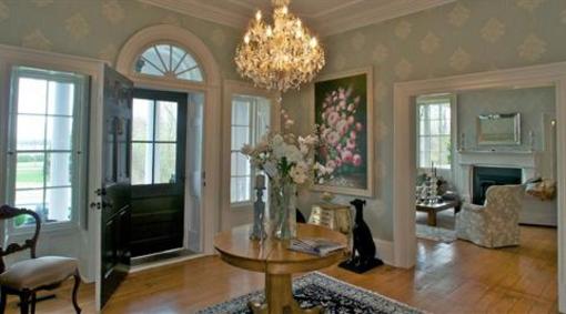 фото отеля Maplehurst Manor Accommodations