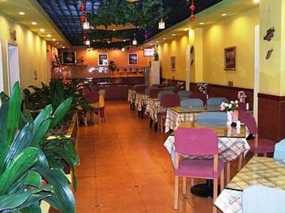 фото отеля Home Inn Zibo Gongqingtuan Road