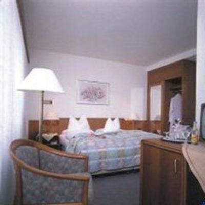 фото отеля Hotel Lindenhof Borken