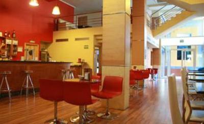фото отеля Hostal Rio Selmo Ponferrada