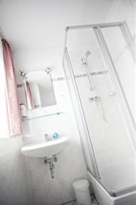 фото отеля Hotel Carolinenhof Naunhof
