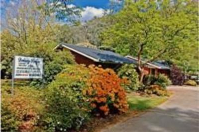 фото отеля Delany Lodge Bright