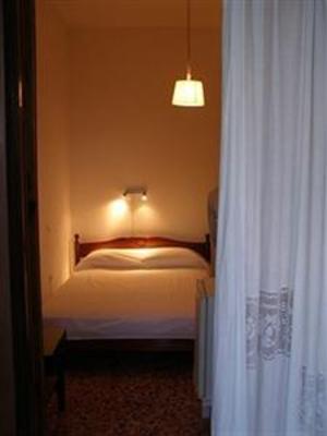 фото отеля Renetta Hotel