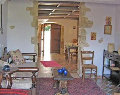 фото отеля Aris Apartments Platanias