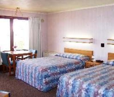 фото отеля Budget Host Inn Iron Mountain