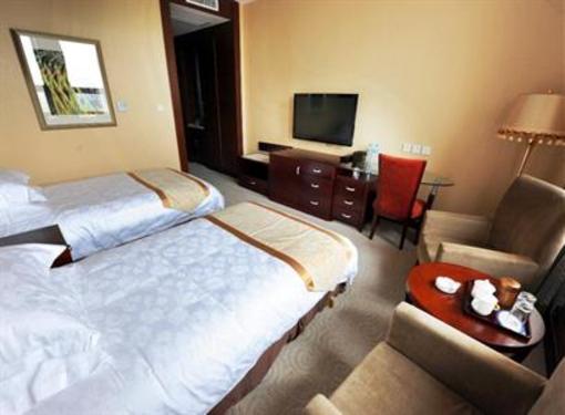 фото отеля Guanghan Hotel