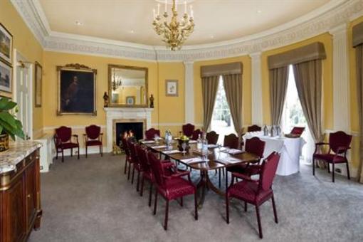 фото отеля Stoke Park Club & Resort Stoke Poges