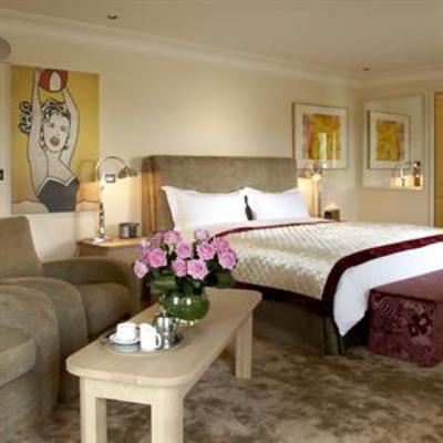 фото отеля Stoke Park Club & Resort Stoke Poges
