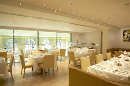 фото отеля Stoke Park Club & Resort Stoke Poges