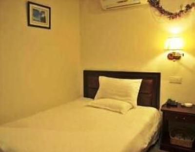 фото отеля Green Tree Inn Suzhou Huguan Hotel