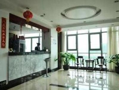 фото отеля Green Tree Inn Suzhou Huguan Hotel