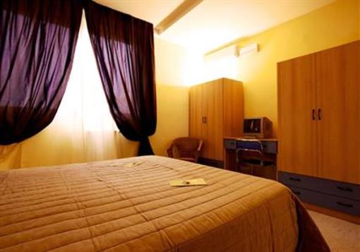фото отеля Albergo Valentino Bari