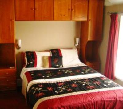 фото отеля Gleneagles Guest House