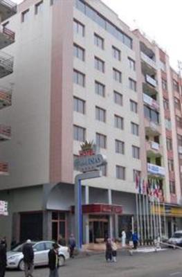 фото отеля Grand Isias Hotel