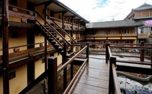 фото отеля Lugu Lake Nver Garden