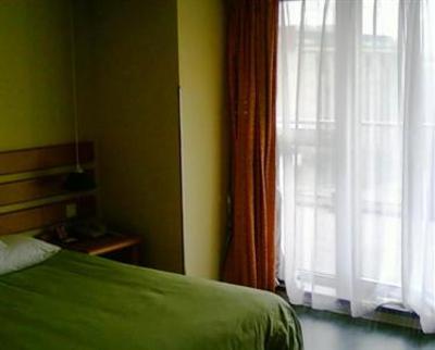 фото отеля Home Inn Hangzhou Qingchun