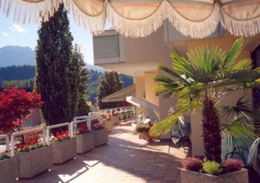 фото отеля Hotel Ambassador