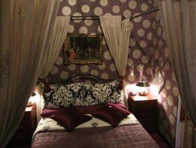 фото отеля Medieval Lodge Bed & Breakfast
