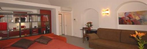 фото отеля Londrino Apartments