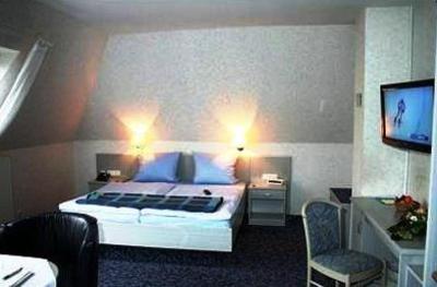 фото отеля Hotel Kamper Bad Zwischenahn