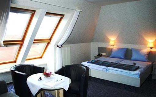 фото отеля Hotel Kamper Bad Zwischenahn
