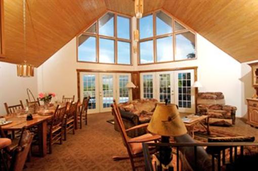 фото отеля Wildflower Mountain Rentals Sevierville
