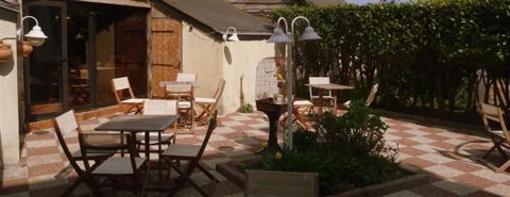 фото отеля Auberge Des Pres Calans