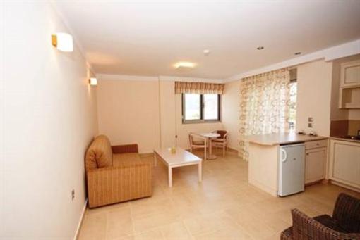 фото отеля Almiriki Hotel Mastichochoria