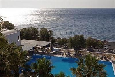 фото отеля Kamari Beach Hotel