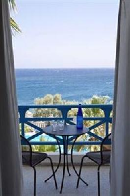 фото отеля Kamari Beach Hotel