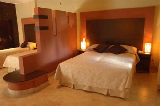 фото отеля Hotel Aybal