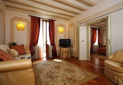 фото отеля Villa Contarini Nenzi Hotel