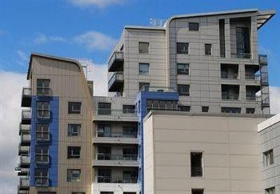 фото отеля Hot-el-apartments Edinburgh Waterfront