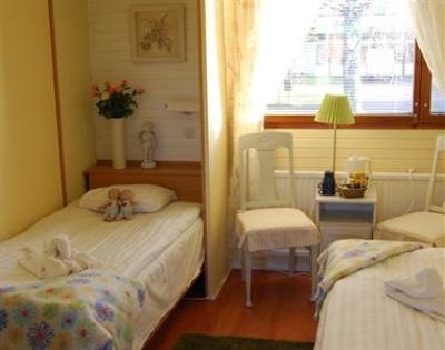 фото отеля Bed and Breakfast Fyra Hastar