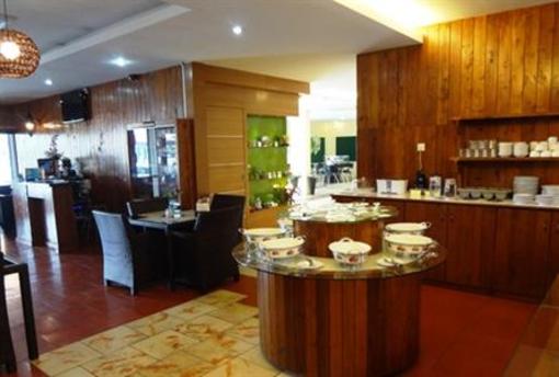 фото отеля Sri Indar Hotel