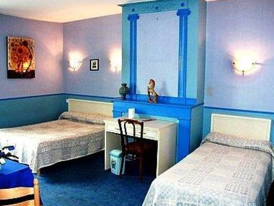 фото отеля Hostellerie Du Cheval Blanc Sainte-Maure-de-Touraine