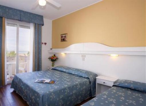 фото отеля Hotel Alexander Caorle