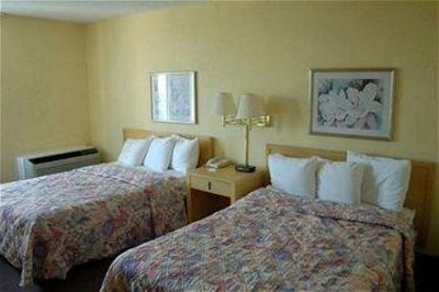 фото отеля Fort Wayne Hotel