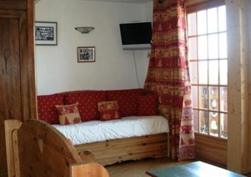 фото отеля Logis Joly Site